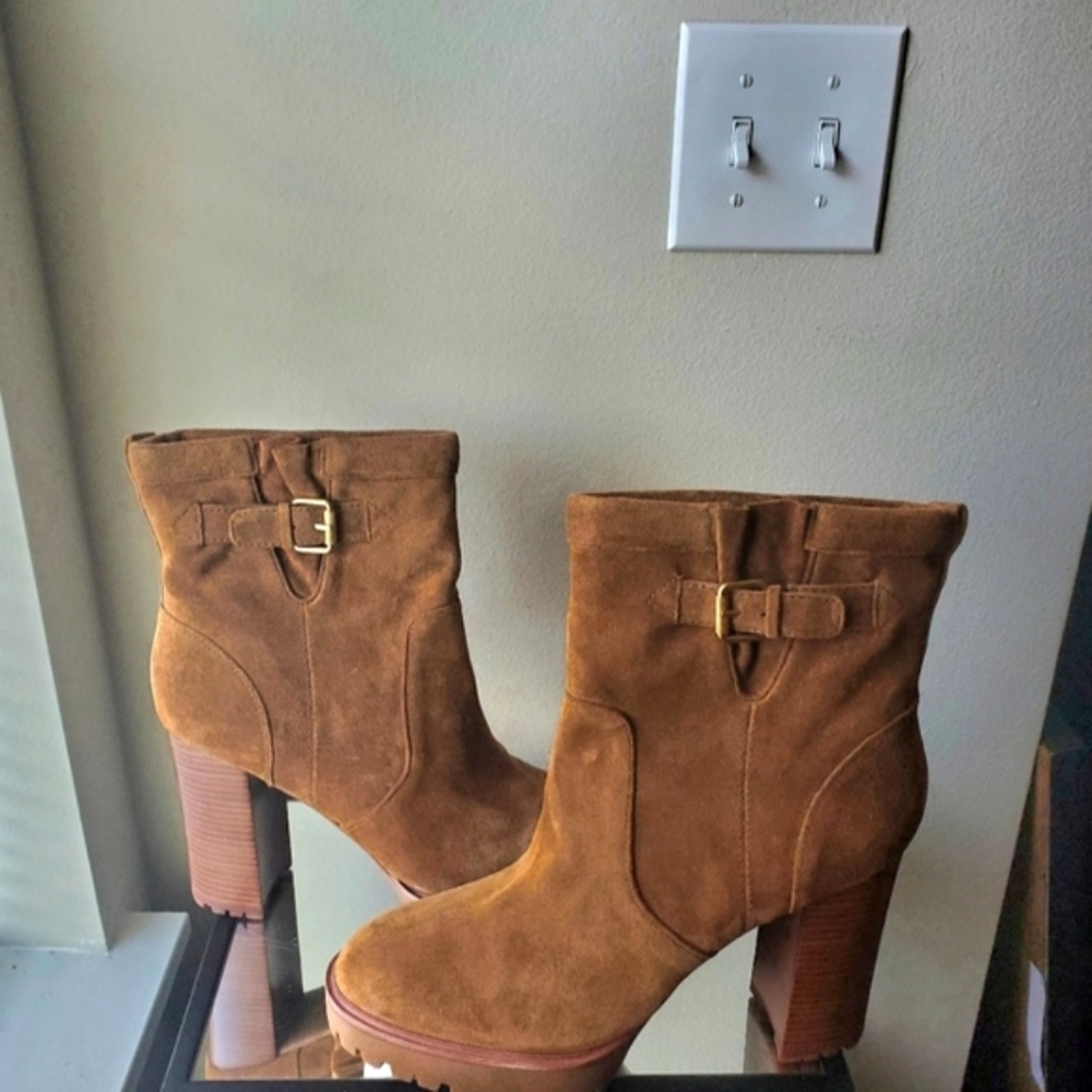 VERONICA BEARD women's boots
